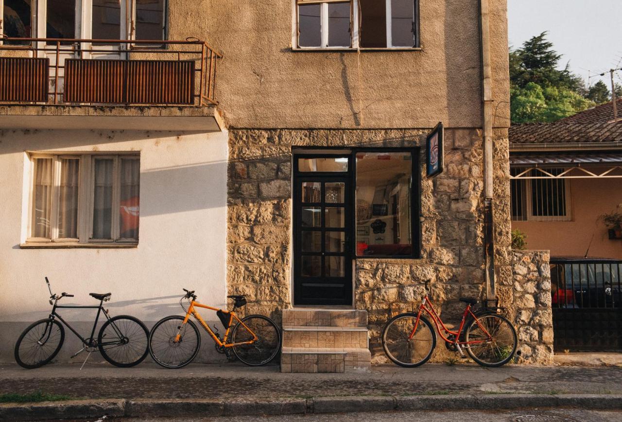 Sunny Lake hostel Ohrid Buitenkant foto