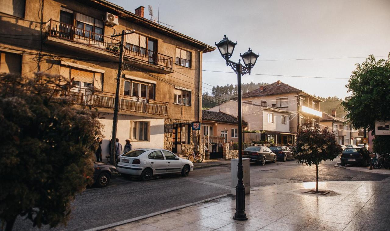 Sunny Lake hostel Ohrid Buitenkant foto